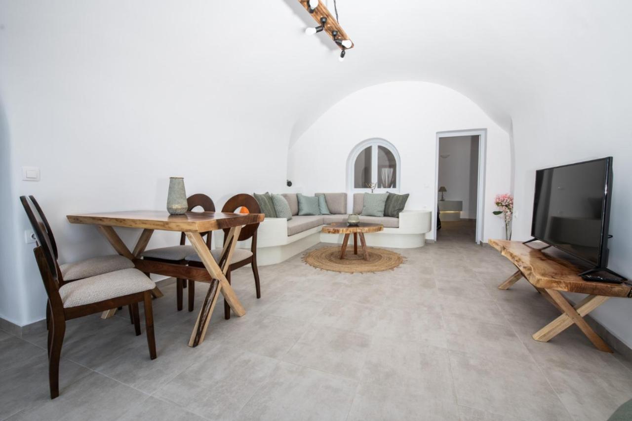 Sun Angelos Oia - Luxury Cave Suites מראה חיצוני תמונה