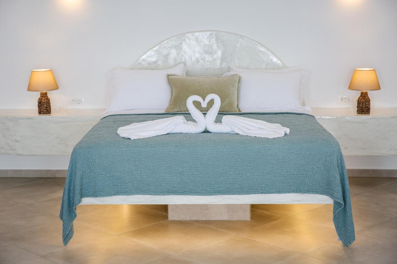 Sun Angelos Oia - Luxury Cave Suites מראה חיצוני תמונה